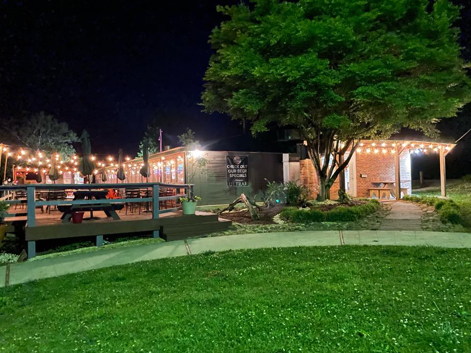 Nick’s Lakeside Grill